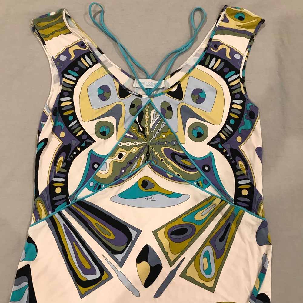 Emilio Pucci top blue and white. Size US 6, IT 40